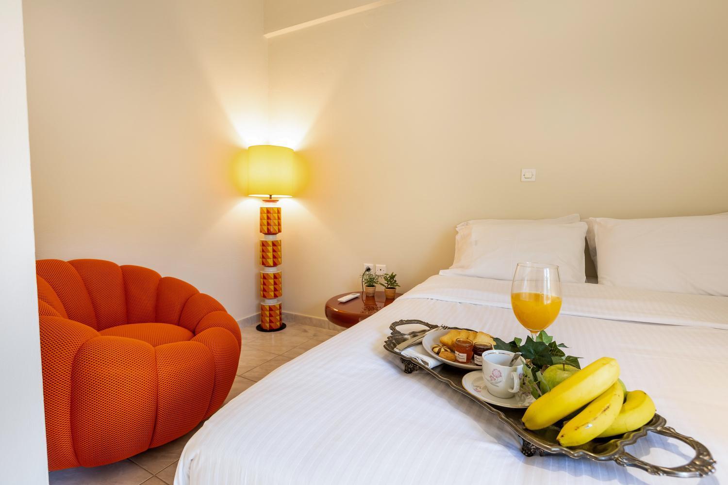 Villy'S Comfort Zone Apartments 칼라마타 외부 사진